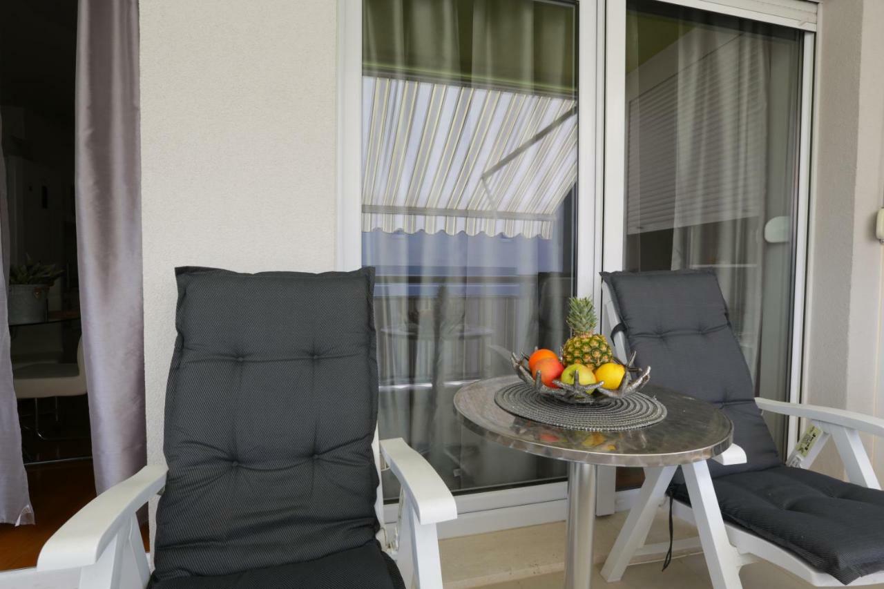 Apartment Rio Podstrana Kültér fotó
